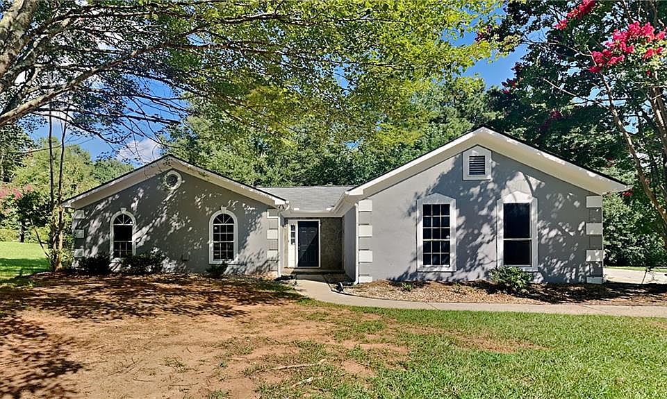 1st image of 1398 Bentley Woods Trl