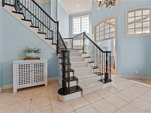 5th image of 12932 Sunset Bluff Ct