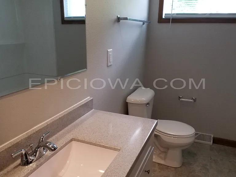 5006 Spencer Dr SW — Photo 12