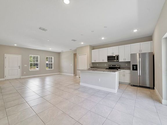 2nd image of 2117 W Swanson Dr