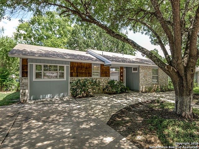 1st image of 4402 Hickory Hill Dr