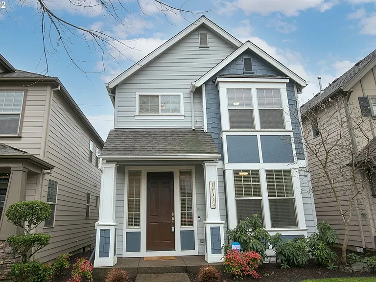 17335 SW Montague Way — Photo 1