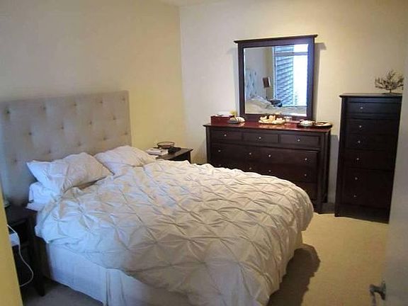 master bedroom, furniture included