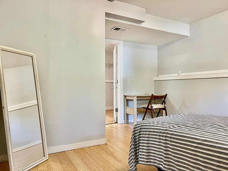 4183 Brammer Dr — Photo 25