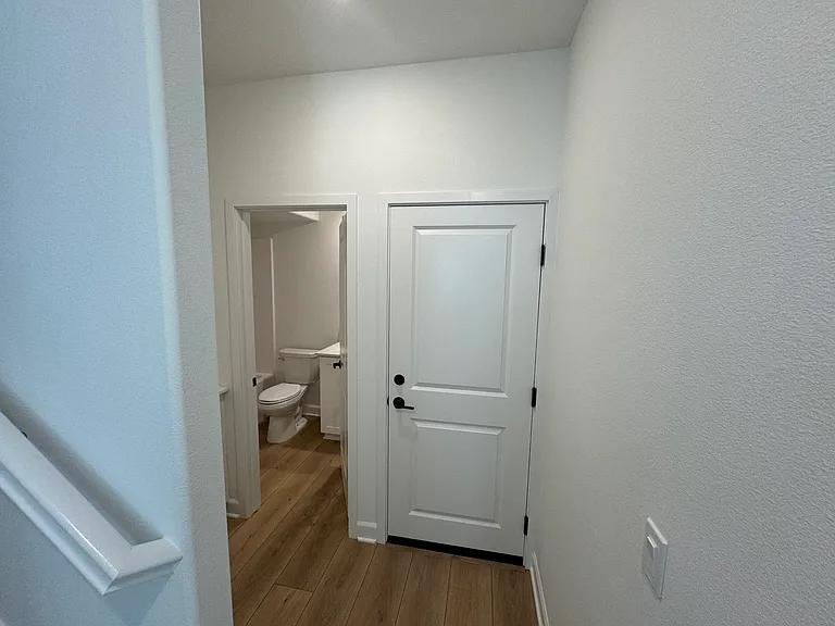 1533 Painted Cave Ave — Photo 9
