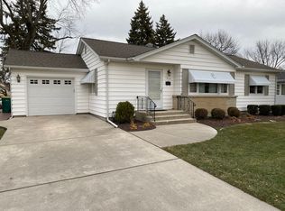 1219 Briargate Ave, Joliet, IL 60435