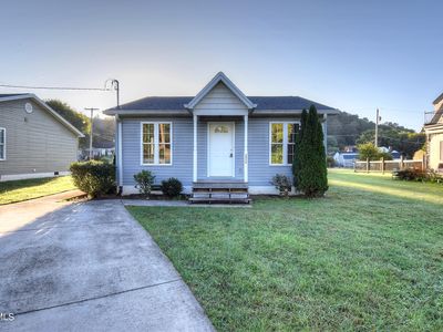 2026 W G St, Elizabethton, TN, 37643