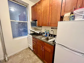 Rented by Best Apartments North Inc