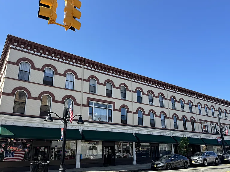 6-16 E Blackwell St #3H — Photo 16
