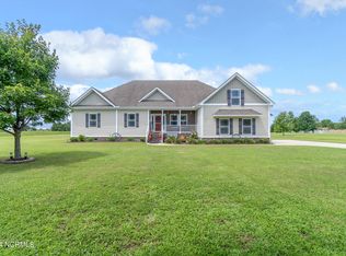 106 Snowden Crossing Dr, Moyock, NC 27958