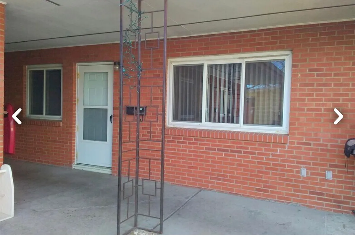 Building Photo - 932 Avenue B
