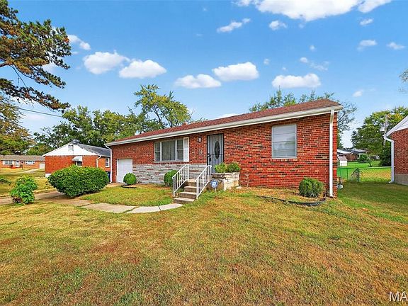 2nd image of 9219 Sundown Dr