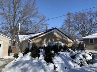 930 Langlade Ave, Green Bay, WI 54304