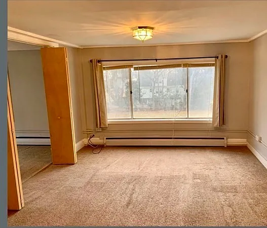 65 Curve St #4 — Photo 6