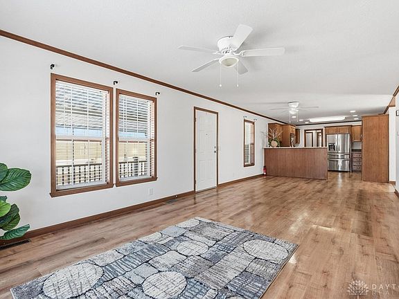 5th image of 12195 Wellington Dr