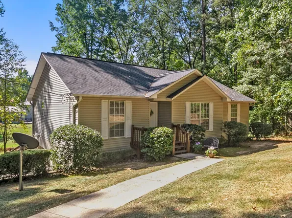 11607 Brown Cir, Woodstock, AL 35188