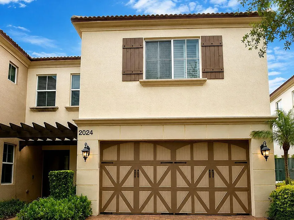 2024 Foxtail View Ct