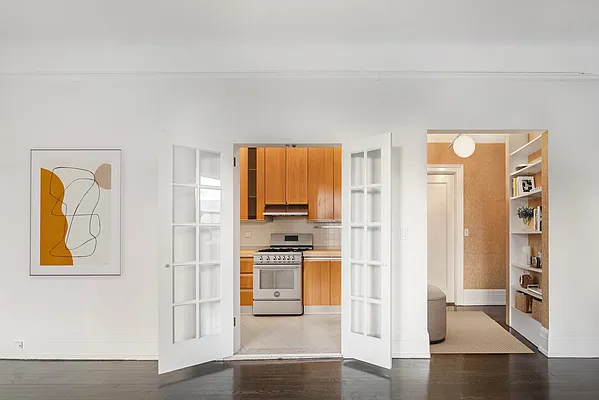 Rented by Compass | media 6