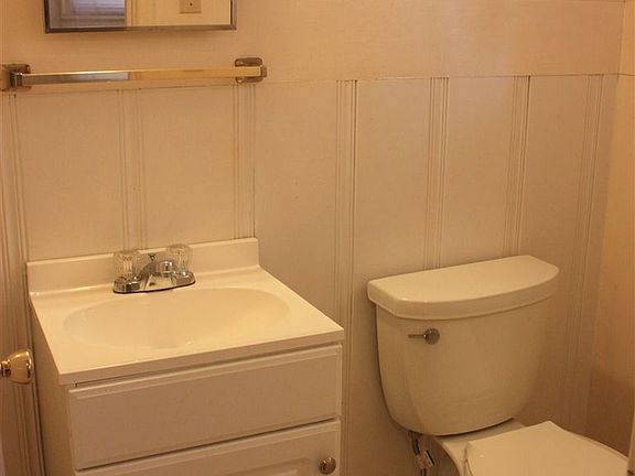 5th image of 111 La Vista Dr