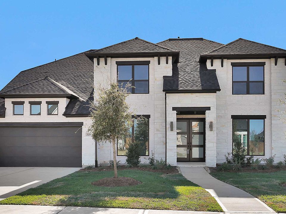 1st image of 25219 Bamburgh Dr