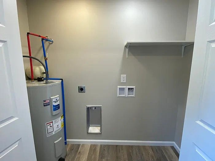 129 W Main Dr — Photo 10