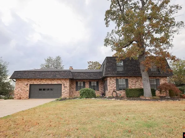 704 Elizabeth Dr, Mountain Home, AR 72653