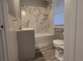 1024 14th St #5, Perry, IA 50220