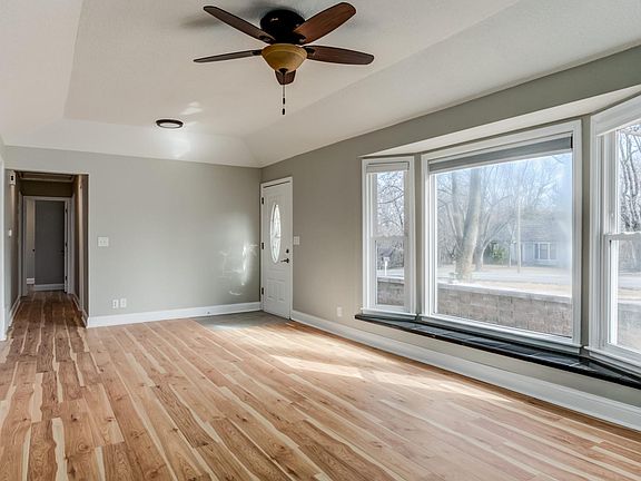 2nd image of 19004 Lowell Ave