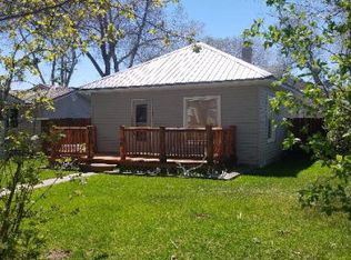 818 W 2 S, Saint Anthony, ID 83445