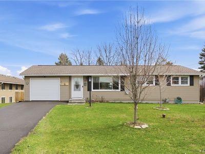 105 Clark Ln, Camillus, NY, 13031