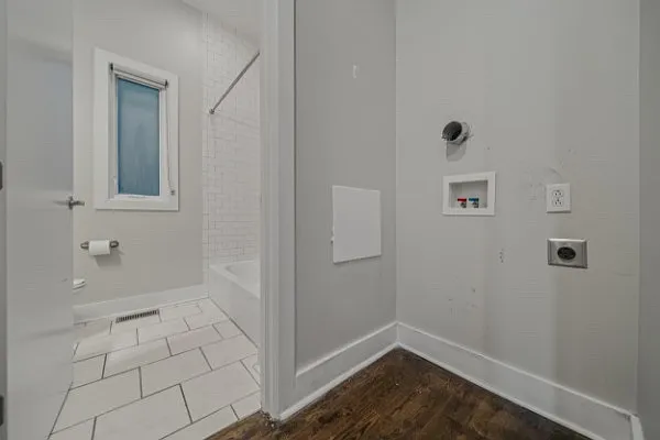 1074 2nd Ave S #A — Photo 18