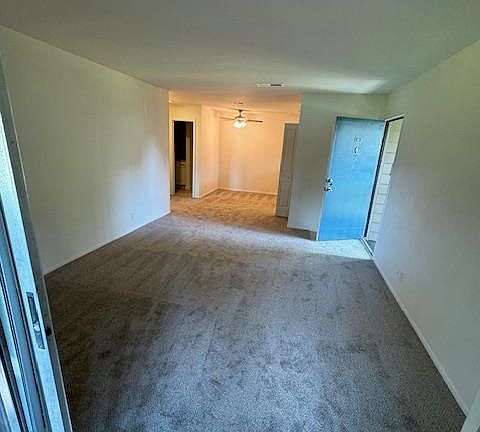 3rd image of 10112 Arrowhead Dr #8