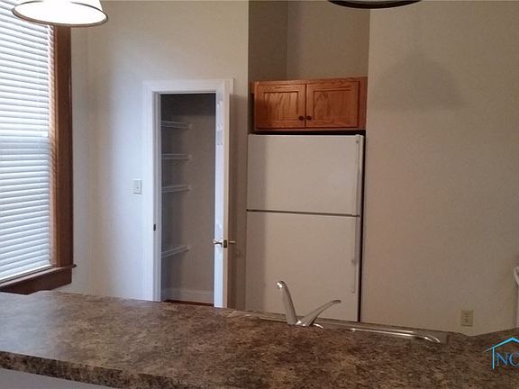 5th image of 321 S Main St #204-204-20