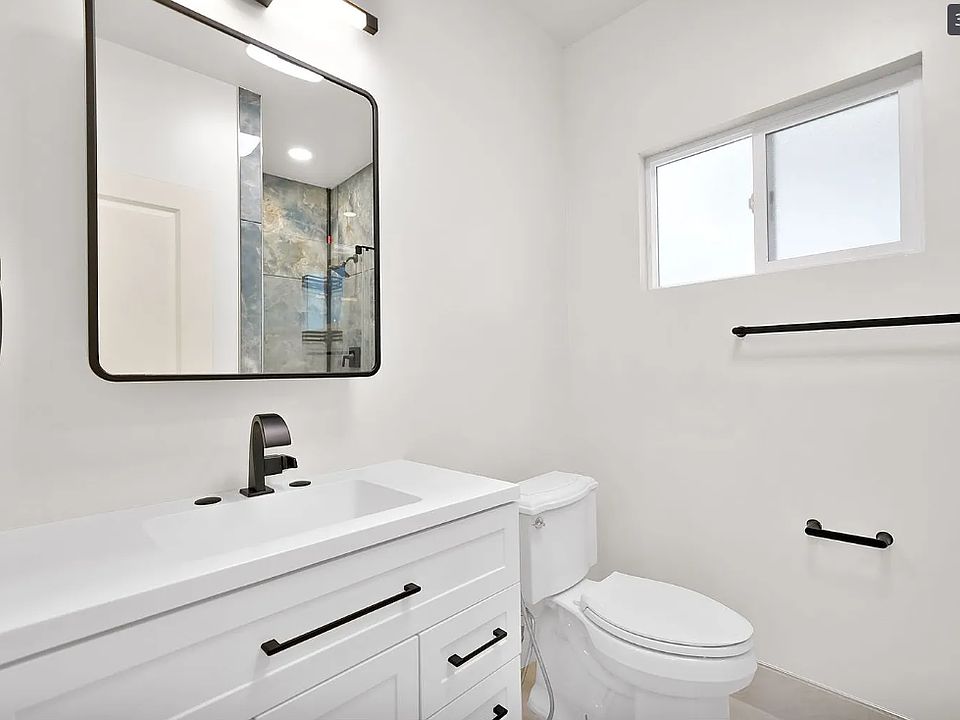 1st image of 12651 Kinman Ct