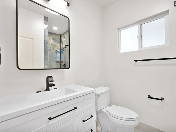 (undisclosed Address), Saratoga, CA 95070