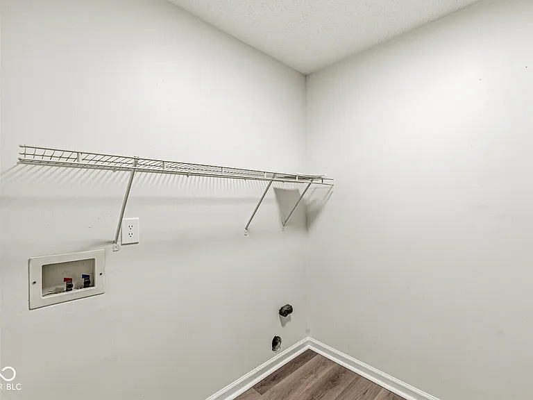 2747 Foxbriar Pl — Photo 26