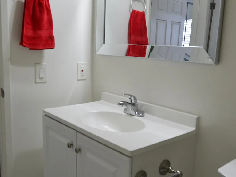 1047 Ronan Ave #3 — Photo 20