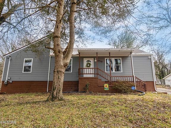 2nd image of 2716 Lay Ave