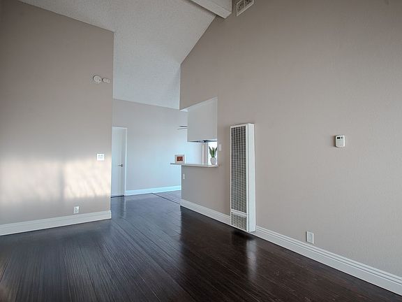 3rd image of 244-250 E Nevada St #250-9