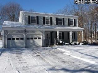 2670 Dal Dr, Barberton, OH 44203