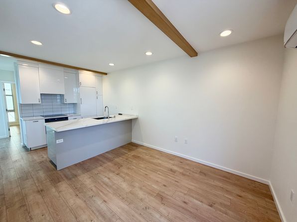 211 12th St APT D