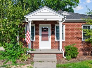 300 S Elm St, Greenville, NC 27858