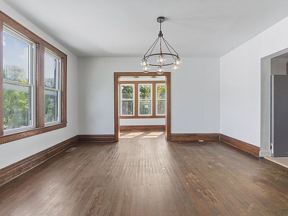 15th image of 426 S Fayette St