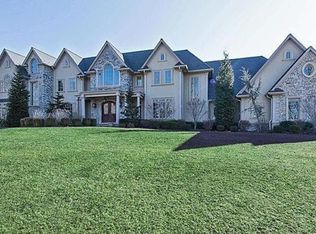 88 Ogle Rd, Old Tappan, NJ 07675