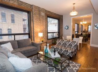 1364 N Wells St #3, Chicago, IL 60610