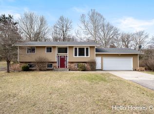 6506 Burger Dr SE, Grand Rapids, MI 49546