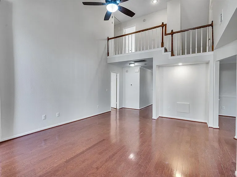 2108 Autumn Cove Dr — Photo 18