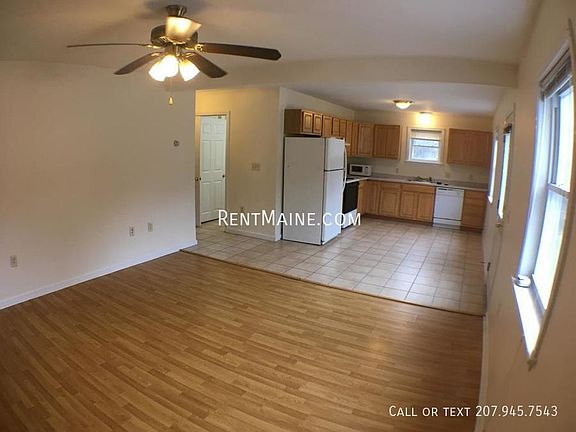 4th image of 1837 Hammond St #1