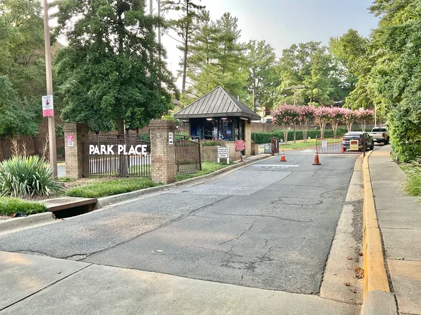 3024 Gentain Ct NE, Washington, DC