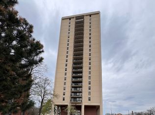 2901 S Michigan Ave APT 1610, Chicago, IL 60616